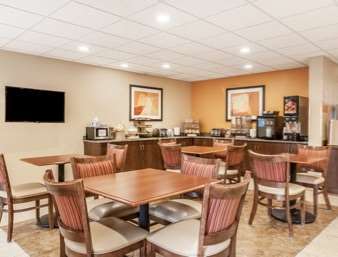 Microtel Inn & Suites By Wyndham Verona Nhà hàng bức ảnh