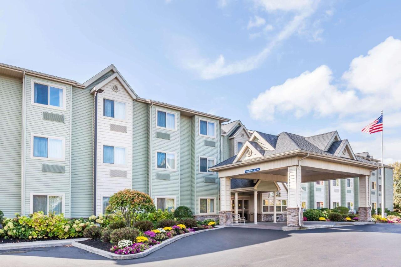 Microtel Inn & Suites By Wyndham Verona Ngoại thất bức ảnh